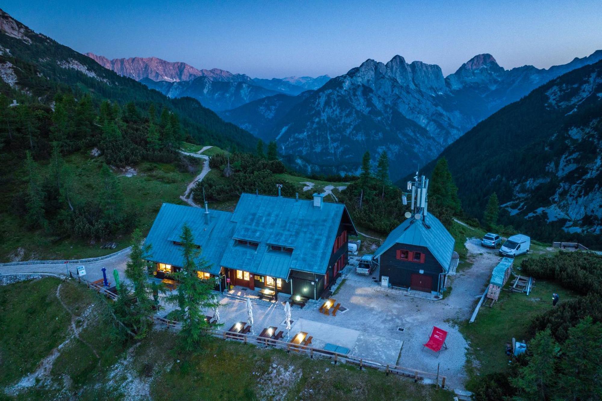 Postarski Dom On Vrsic Kranjska Gora Exterior photo